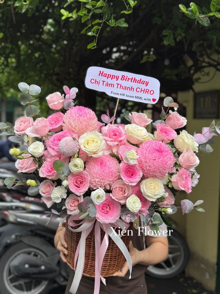 Giỏ Hoa Blush Harmony — Giỏ Hoa