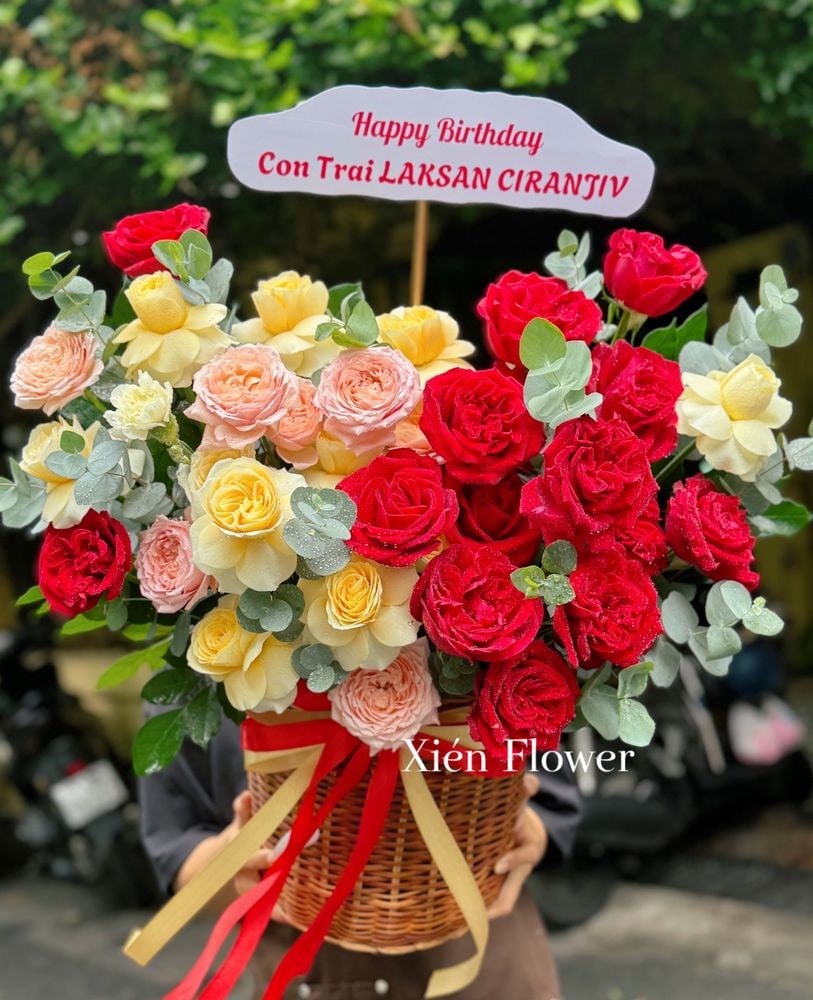 Giỏ Hoa Khởi Sắc Mới — Giỏ Hoa