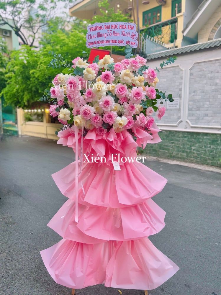 Kệ Hoa Chúc Mừng An Thịnh — Kệ Hoa Chúc Mừng