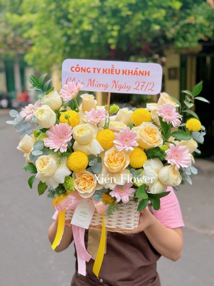 Giỏ Hoa May Mắn — Giỏ Hoa