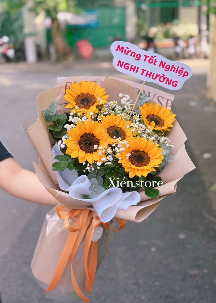 Bó Hoa Tốt Nghiệp 3 — Hoa Bó